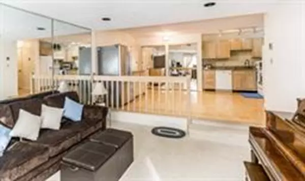 Weymouth, MA 02189,30 Chapman St #Unit-106