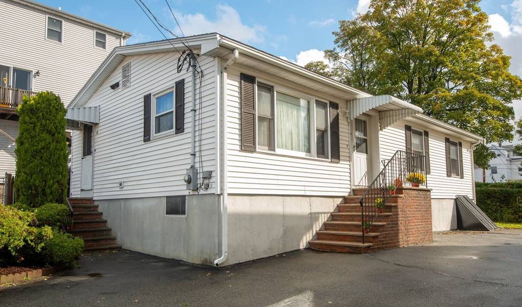 10 Hancock Park, Everett, MA 02149