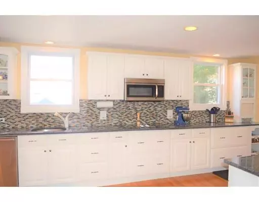Fall River, MA 02720,242 Rock St