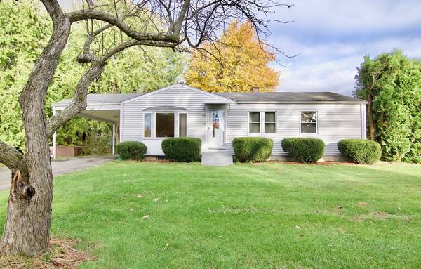 3 Shawmut St, East Longmeadow, MA 01028