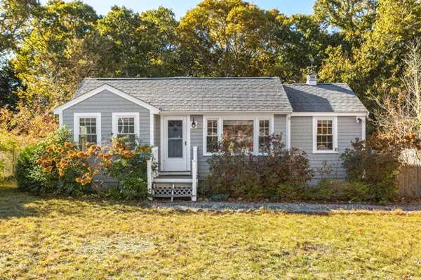 19 Silver Leaf Lane, Yarmouth, MA 02673