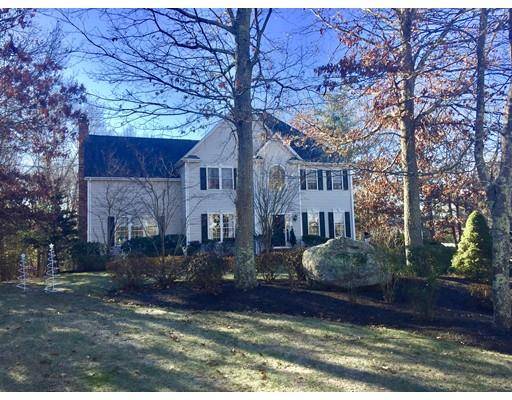 11 Harvestwood Lane, Mansfield, MA 02048