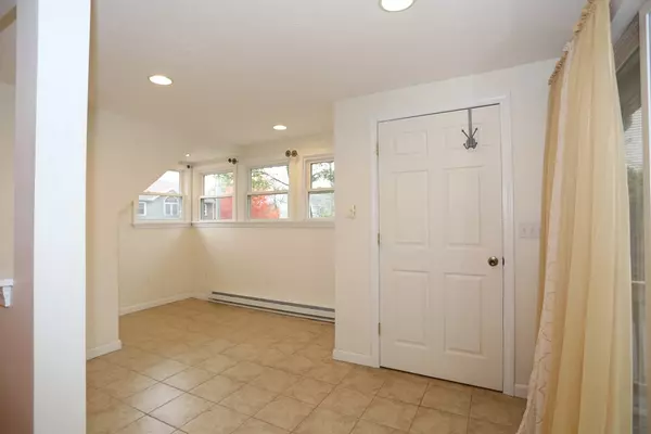 Marlborough, MA 01752,28 Dartmouth Street