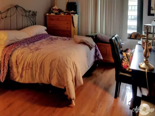 Weymouth, MA 02191,73 Broad Reach #T44C