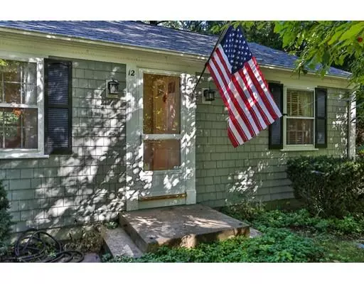 12 Beaver Brook Rd, Yarmouth, MA 02673