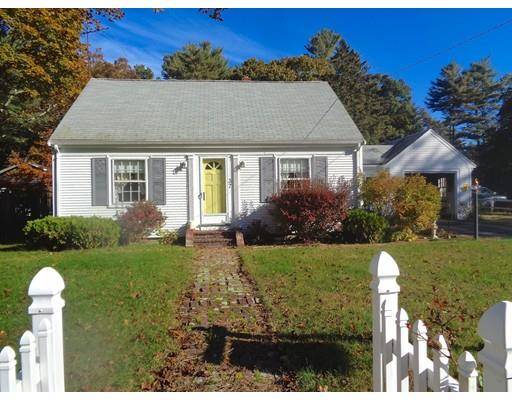 37 Pembroke St, Kingston, MA 02364