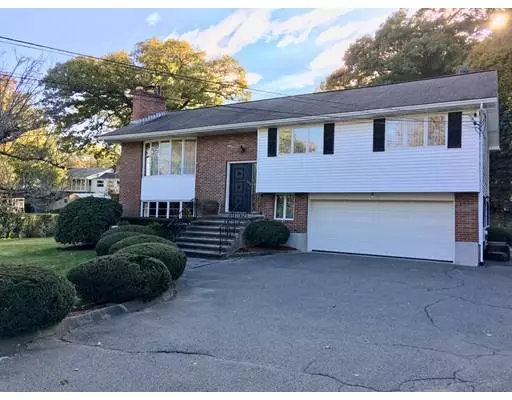 120 Totten Pond Road, Waltham, MA 02451