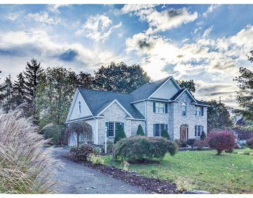 37 Appaloosa Ln, West Springfield, MA 01089