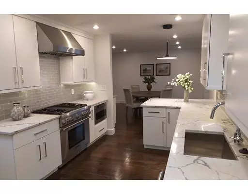 60 Woodcliff Road, Brookline, MA 02467