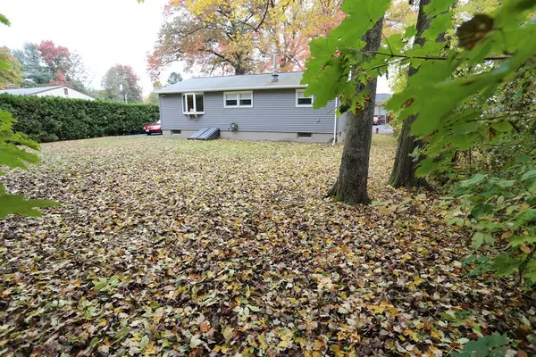 South Hadley, MA 01075,5 Fulton Street