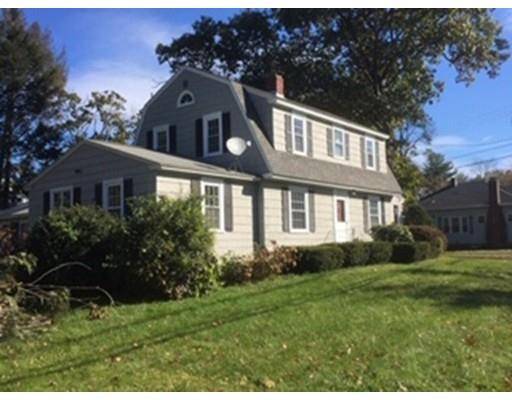 Greenfield, MA 01301,61 Silver St