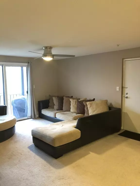 Canton, MA 02021,23 Pine St #K