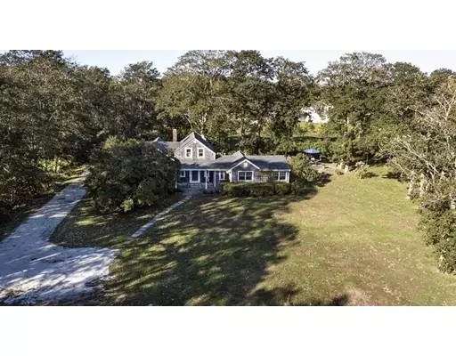 666 River Road, Westport, MA 02790