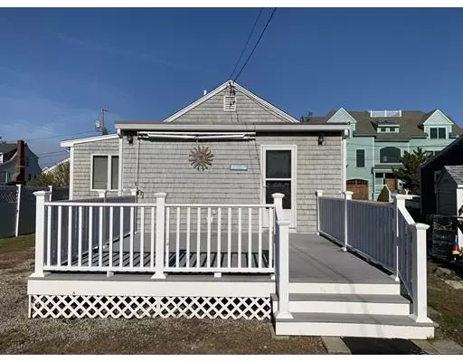 14 Brunswick St, Scituate, MA 02066