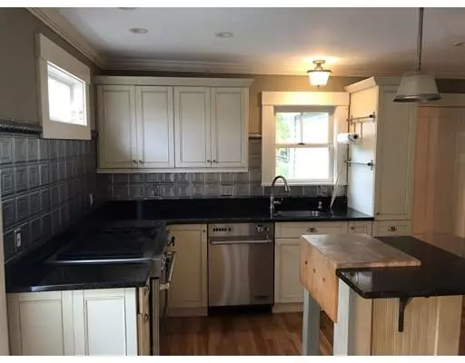 Marlborough, MA 01752,20 Greenwood St