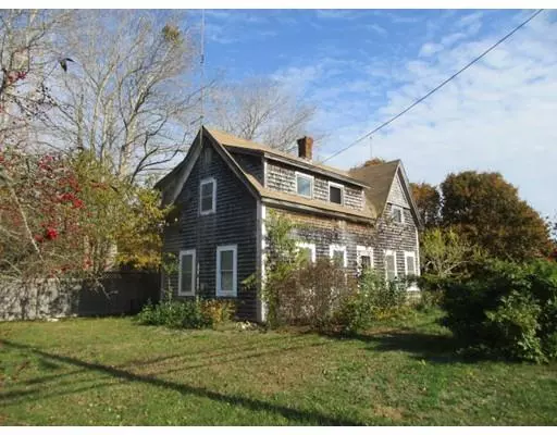 1022 Queen Anne, Harwich, MA 02645