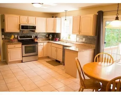 Sturbridge, MA 01566,5 Ridge Hill Rd