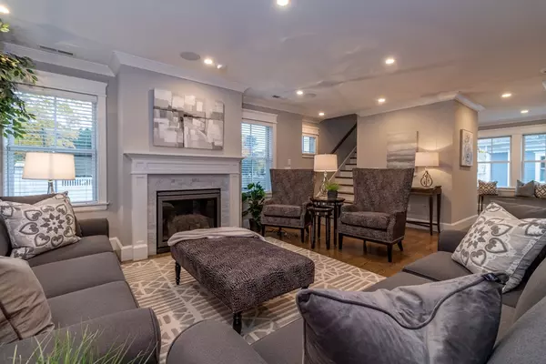 683 Hammond Street #B, Brookline, MA 02467