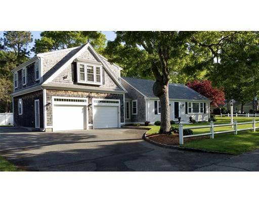 2 Tam-O-Shanter Way, Yarmouth, MA 02664