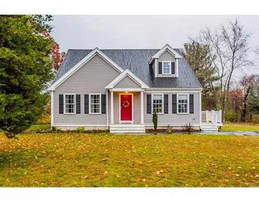 47 Britton St, Raynham, MA 02767