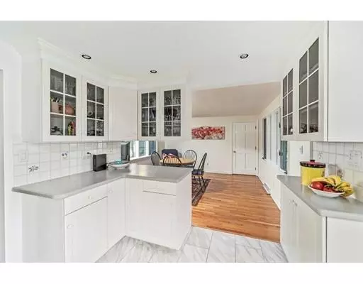 Needham, MA 02492,149 Jarvis Cir