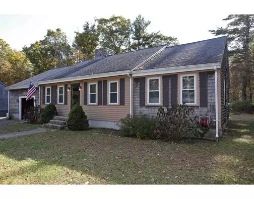 254 Mattapoisett Rd, Acushnet, MA 02743