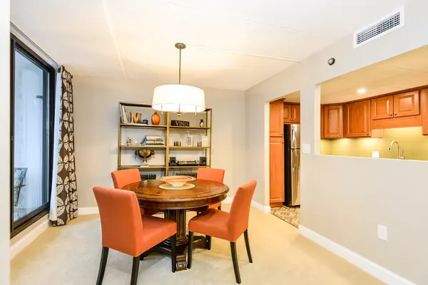 Weymouth, MA 02191,61 Broad Reach #M18B