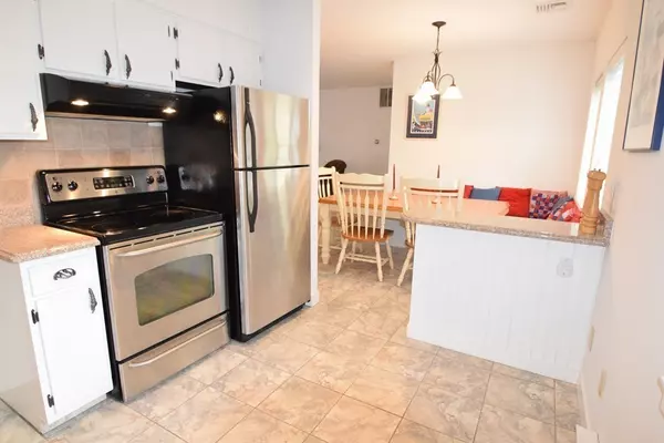 Brewster, MA 02631,25 Knoll Ln #25