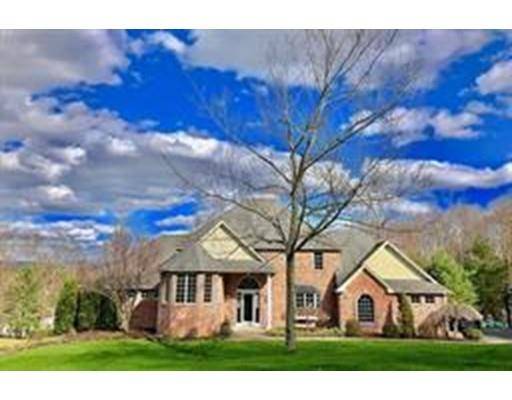 7 High Meadow Circle, East Longmeadow, MA 01028