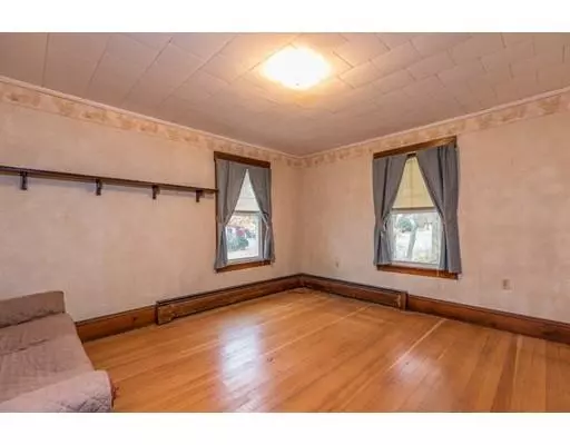 Fitchburg, MA 01420,33 Theresa Street