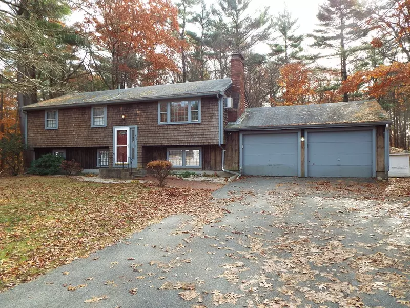 434 Lincoln St, Abington, MA 02351