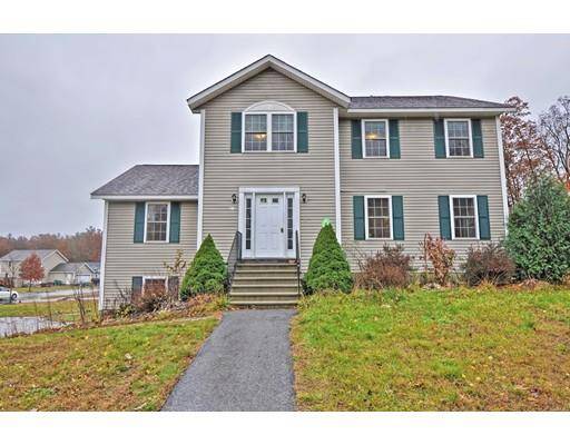 103 Brierwood Dr, Fitchburg, MA 01420