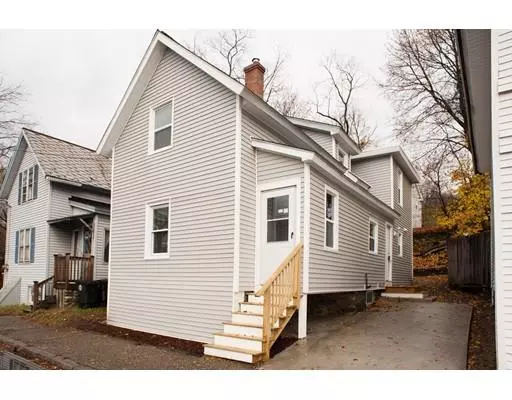 126 River St, Southbridge, MA 01550