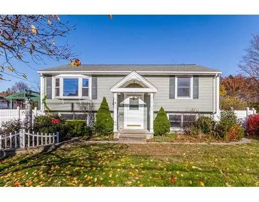 86 E Main St, Ayer, MA 01432