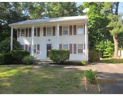 92 Robinswood Rd, Weymouth, MA 02190