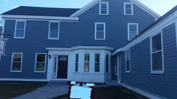 2 Park St #1, Danvers, MA 01923