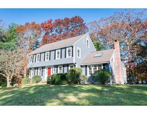 17 Hammer Hook Drive, Hanover, MA 02339