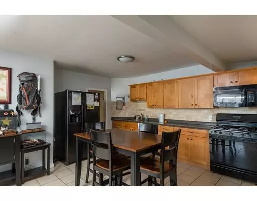 Weymouth, MA 02191,86 Bluff Rd