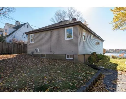 Weymouth, MA 02191,86 Bluff Rd