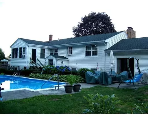 Milford, MA 01757,10 Nancy Rd