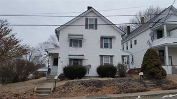 31-33 Walnut St, Ware, MA 01082