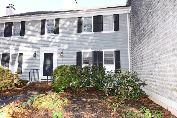 Yarmouth, MA 02675,104 Admiralty Hts #104