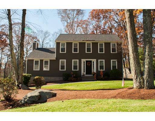 103 Carole Ln, Northbridge, MA 01588