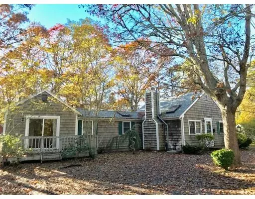 9 Mattakese Road, Yarmouth, MA 02673