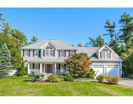 12 Benson Rd, Rochester, MA 02770