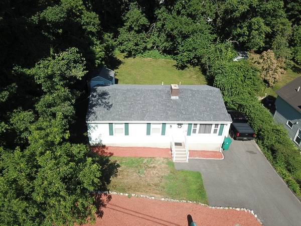 137 Mount Pleasant, Lowell, MA 01850