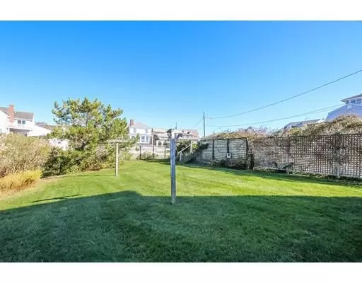 Yarmouth, MA 02673,4 Glenwood Street