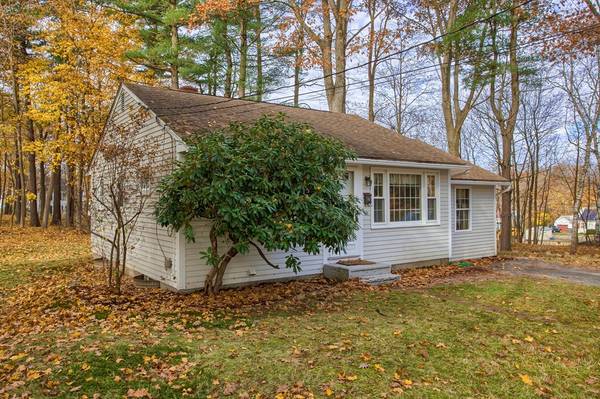 17 Becky Ave, Gardner, MA 01440