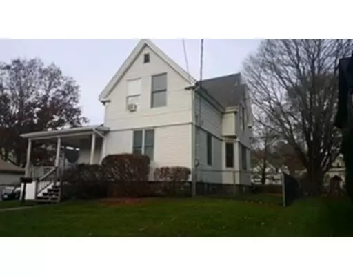 4 Everett St, Taunton, MA 02780