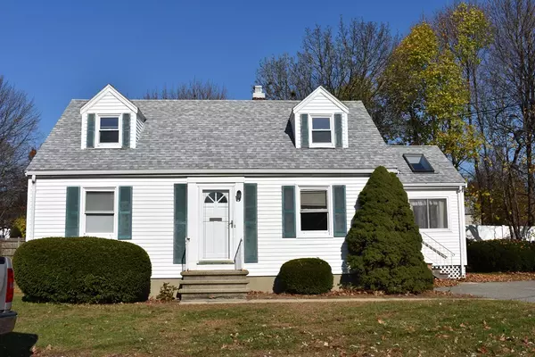 19 Kendal Dr, Woburn, MA 01801